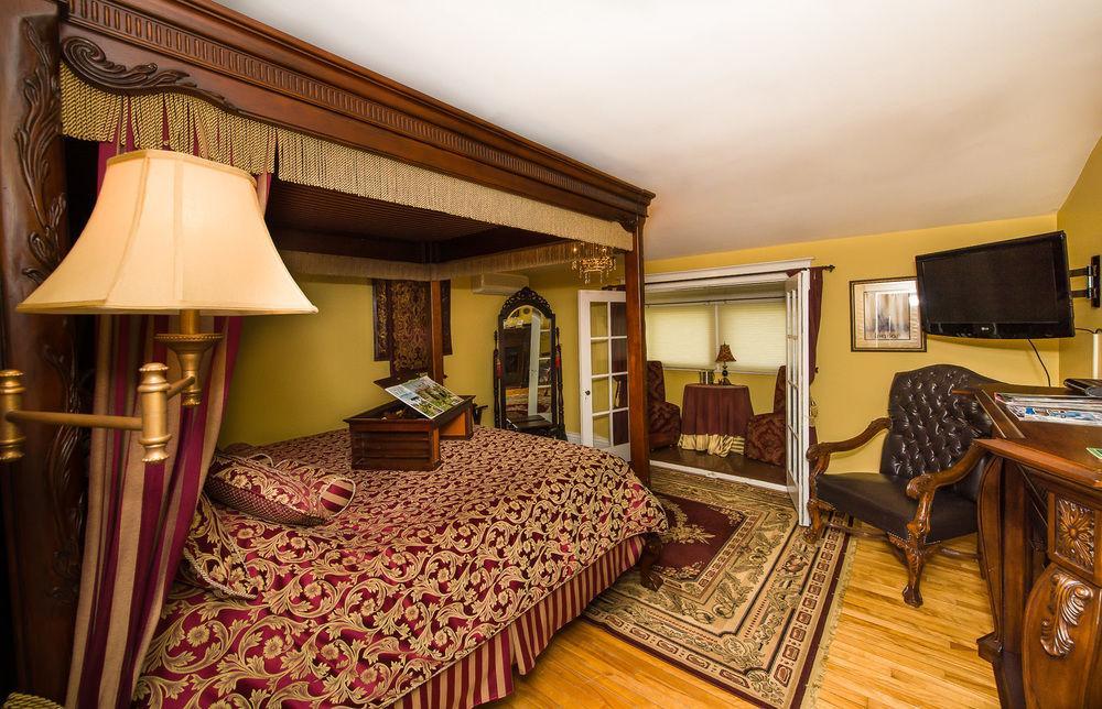 Talwood Manor B&B 포트콜버른 외부 사진